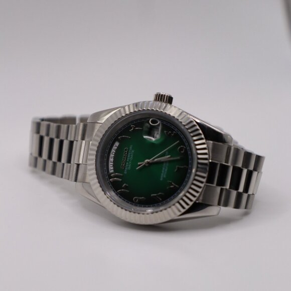 40mm Day-Date Seiko Mod – Green Dial | Stainless Steel | Automatic | Exhibition - Picture 4 of 7